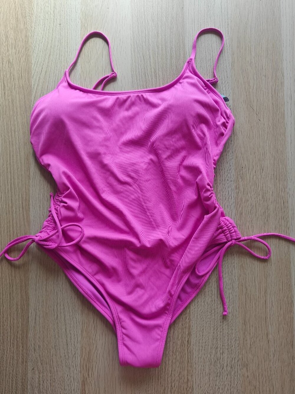 SHADE & SHORE RIBBED ONE-PIECE SWIMSUIT WITH ADJUSTABLE DRAWSTRINGS (L 12-14)